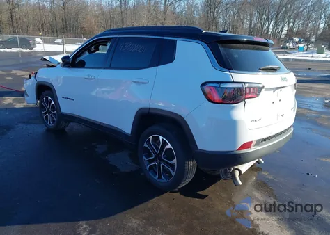 2024 Jeep Compass Limited 4X4 из США, поврежденный, VIN 3C4NJDCN6RT594949